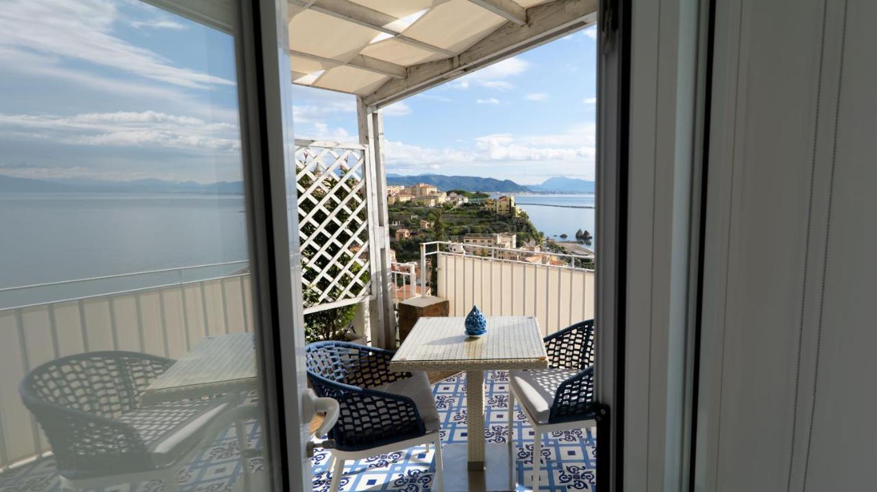 Aquaboutique Wellness&Spa Vietri sul Mare Exterior photo